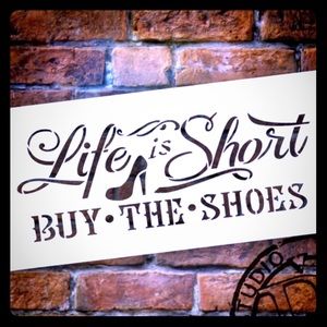 💜LOVE THOSE SHOES & BOOTS💜BUY BUY BUY😍😍😍😍